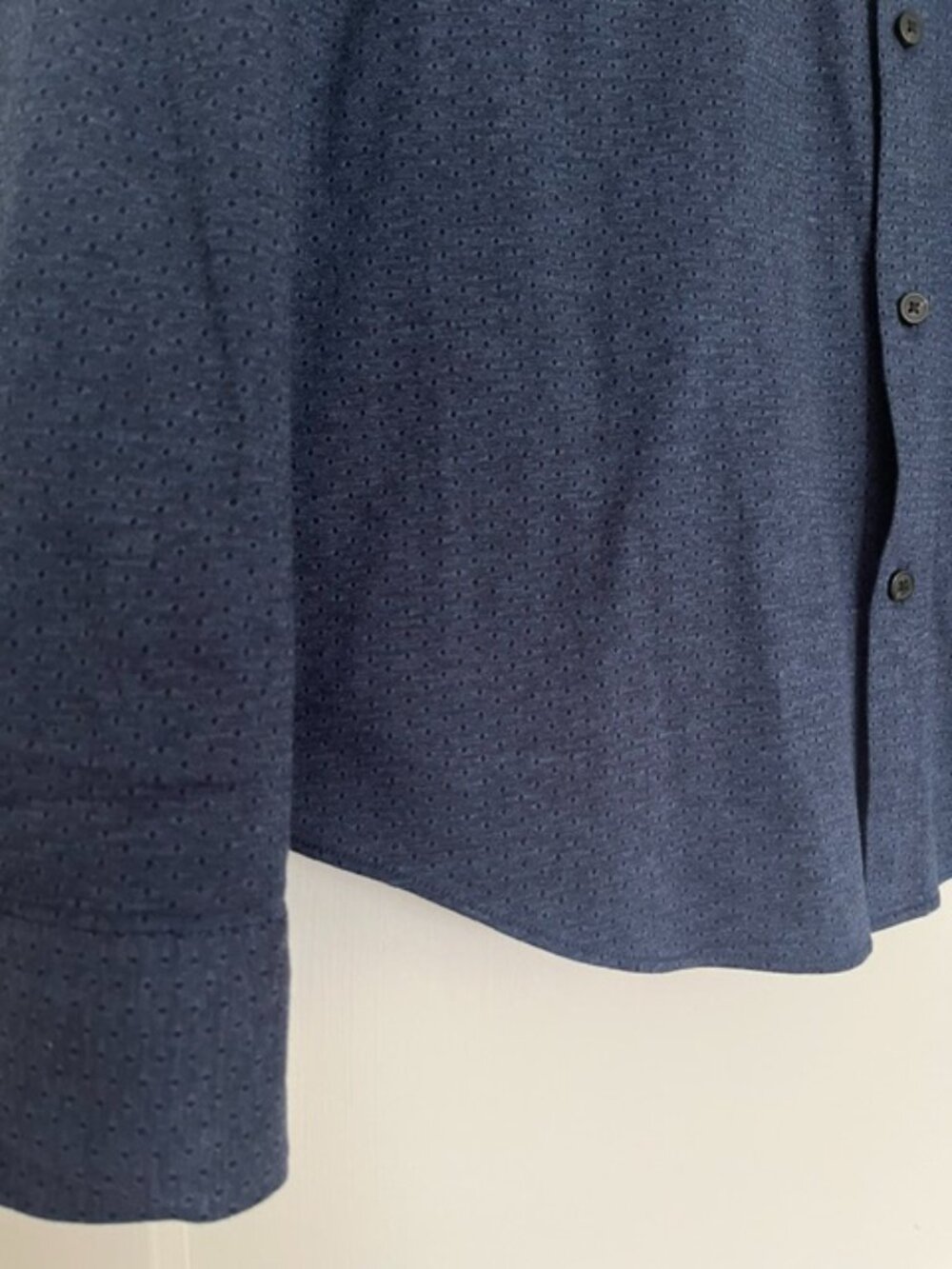 Scotch & Soda Navy Button-up in Textured Cotton | Size Large Slim - Picture 5 of 10